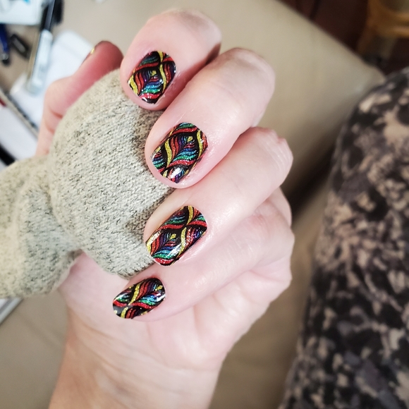 Dry, Dripless Nail Wraps #affordable #diynails #drynailpolish #nailwraps - Picture 3 of 15